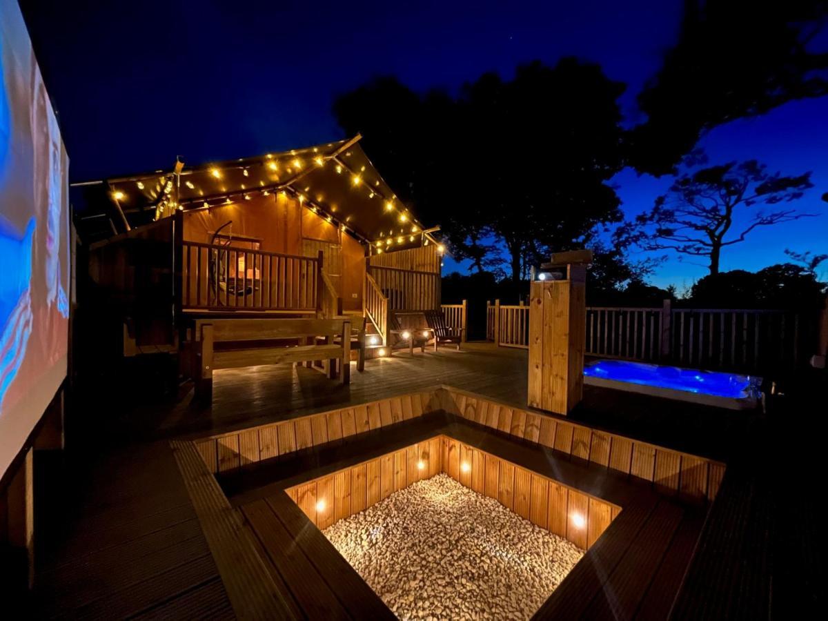 Aladdin Safari Tent Tenby Ngoại thất bức ảnh